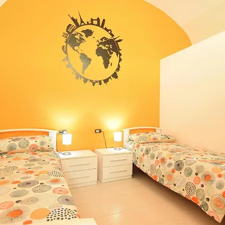公寓 Awesome In W/ Wifi And 2 Bedrooms